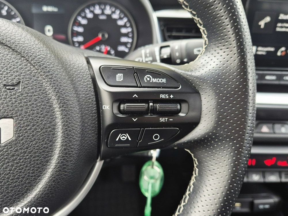 Kia Stonic 1.0 T-GDI L - 10