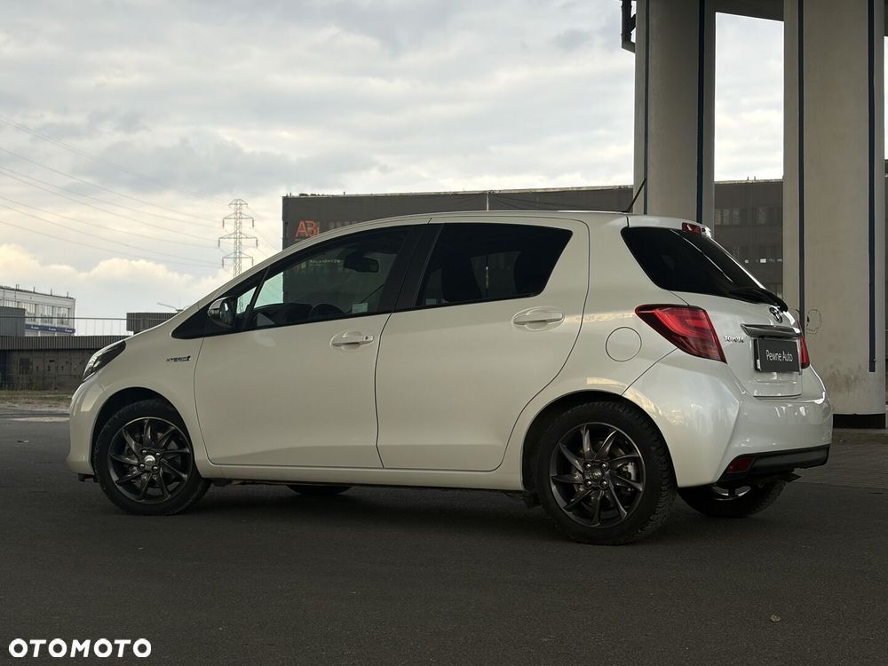 Toyota Yaris - 14