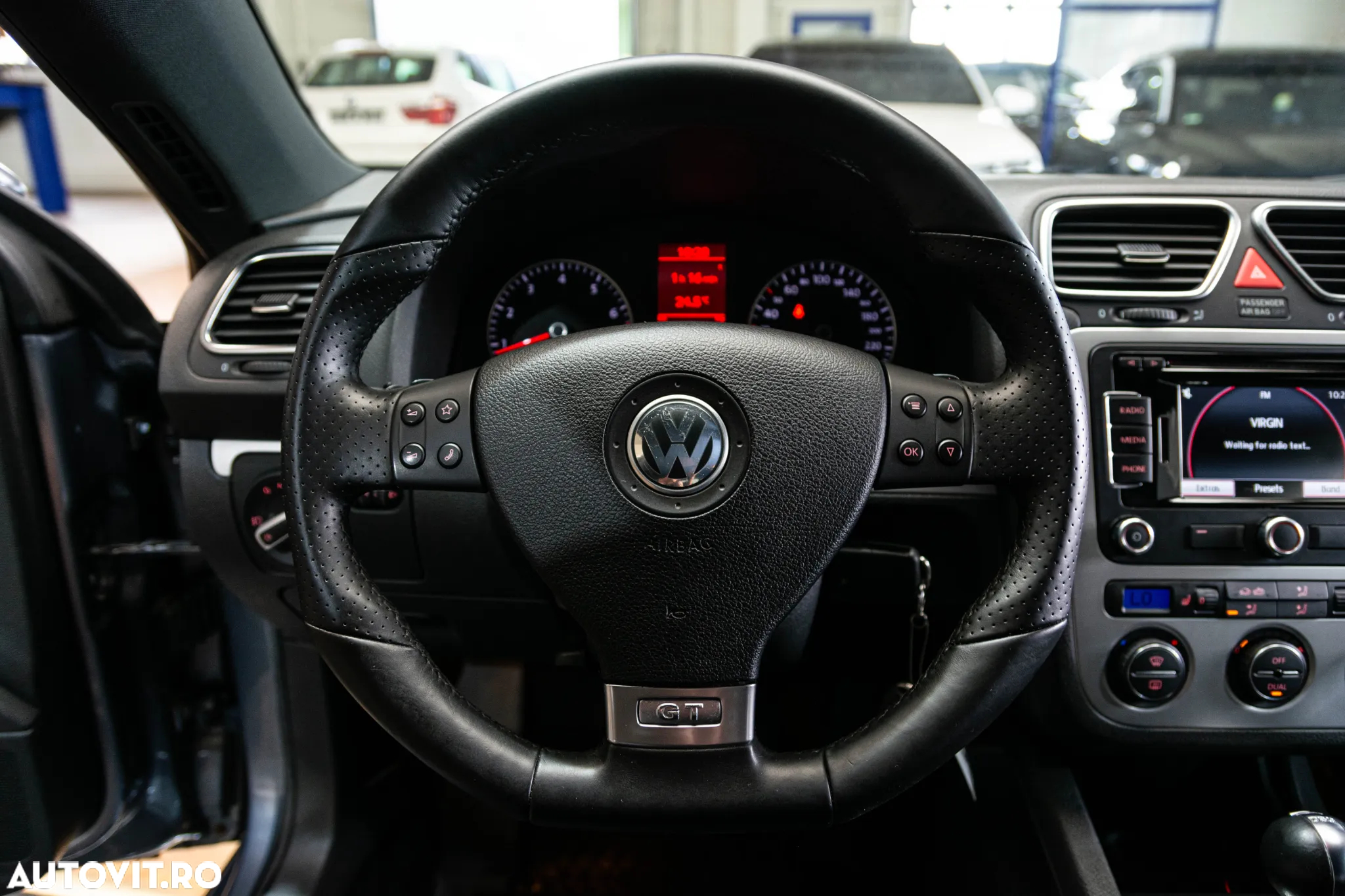 Volkswagen Scirocco 2.0 TSI DSG - 26