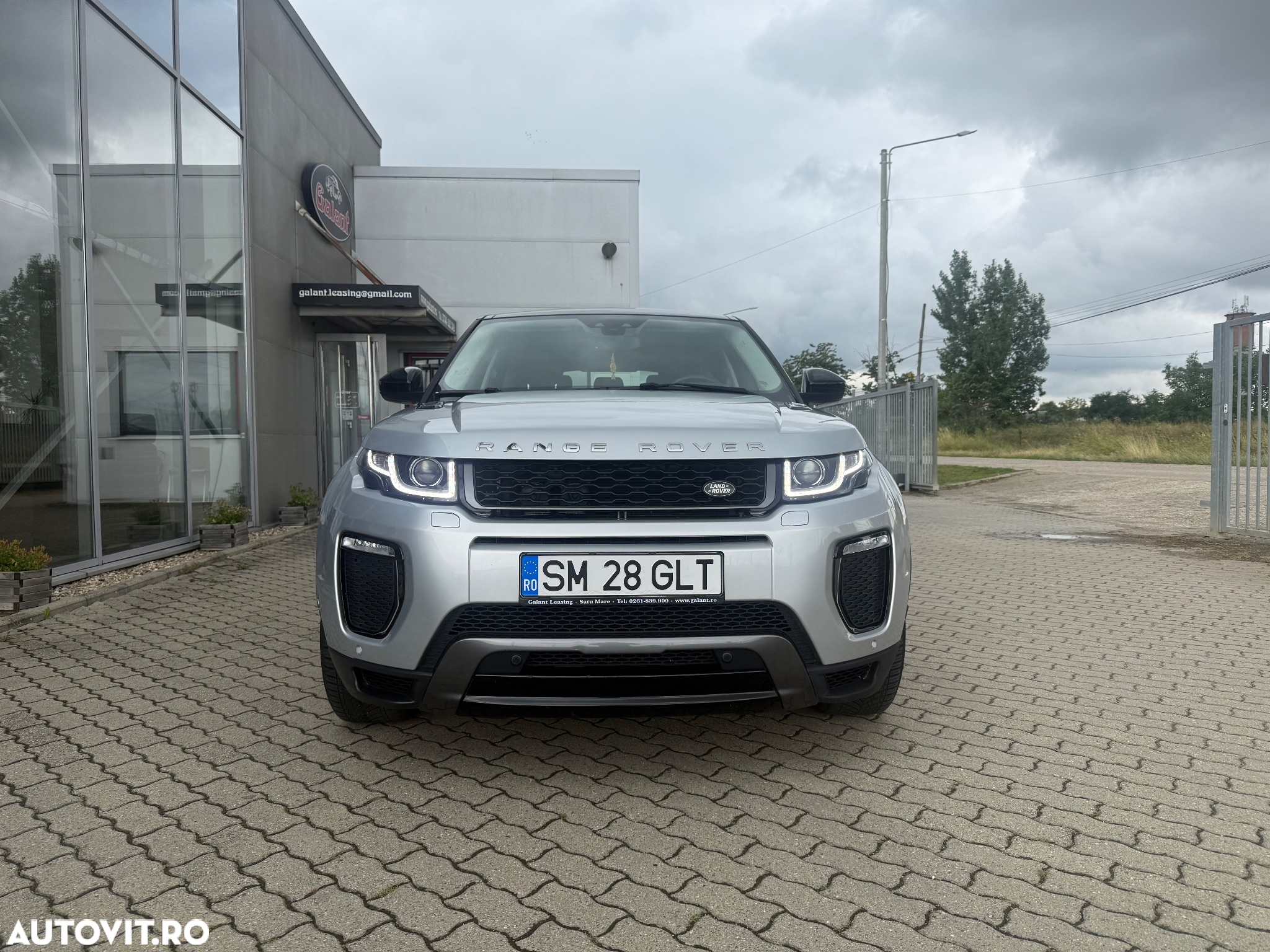 Land Rover Range Rover Evoque 2.0 D150 R-Dynamic HSE - 10