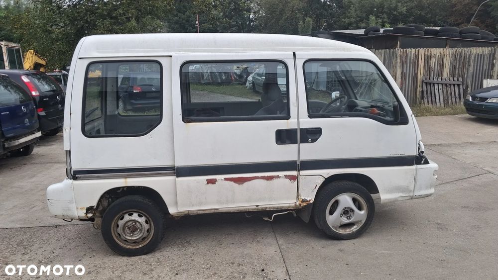 Na części Subaru Libero III E12 4x4 silnik 1.2 skrzynia maska zderzak drzwi klapa szyba fotel - 7