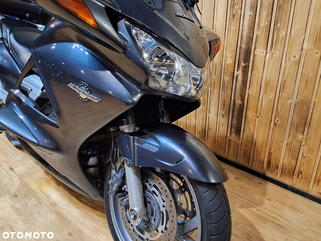 Honda ST - 10