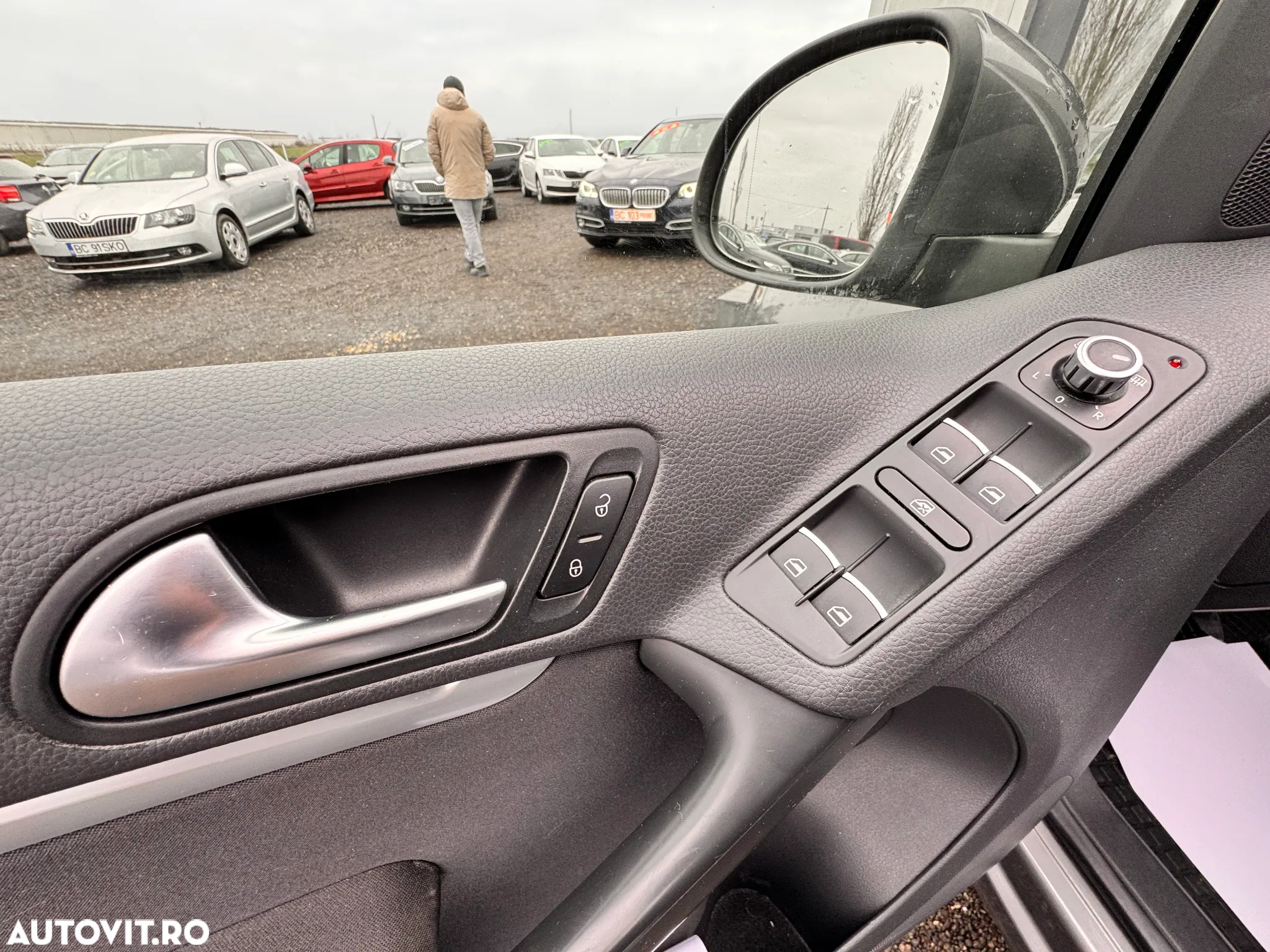 Volkswagen Tiguan - 14