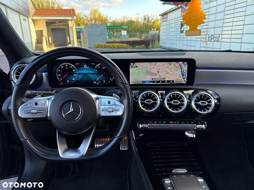 Mercedes-Benz Klasa A 200 7G-DCT AMG Line - 9