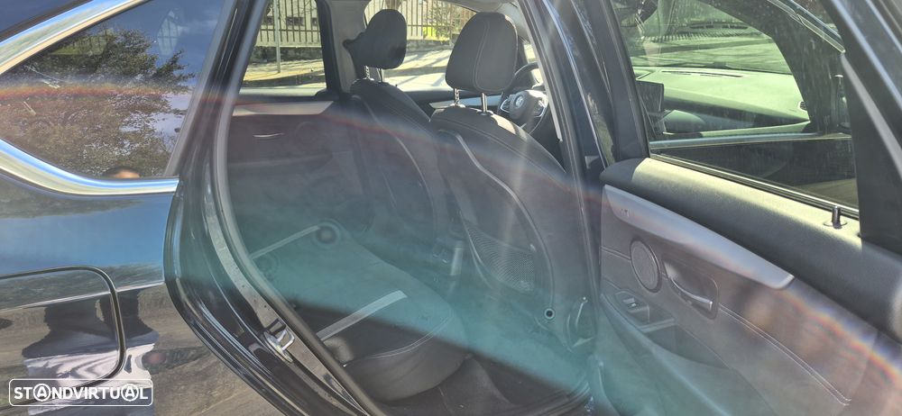 BMW 216 Active Tourer d Line Luxury Auto - 3