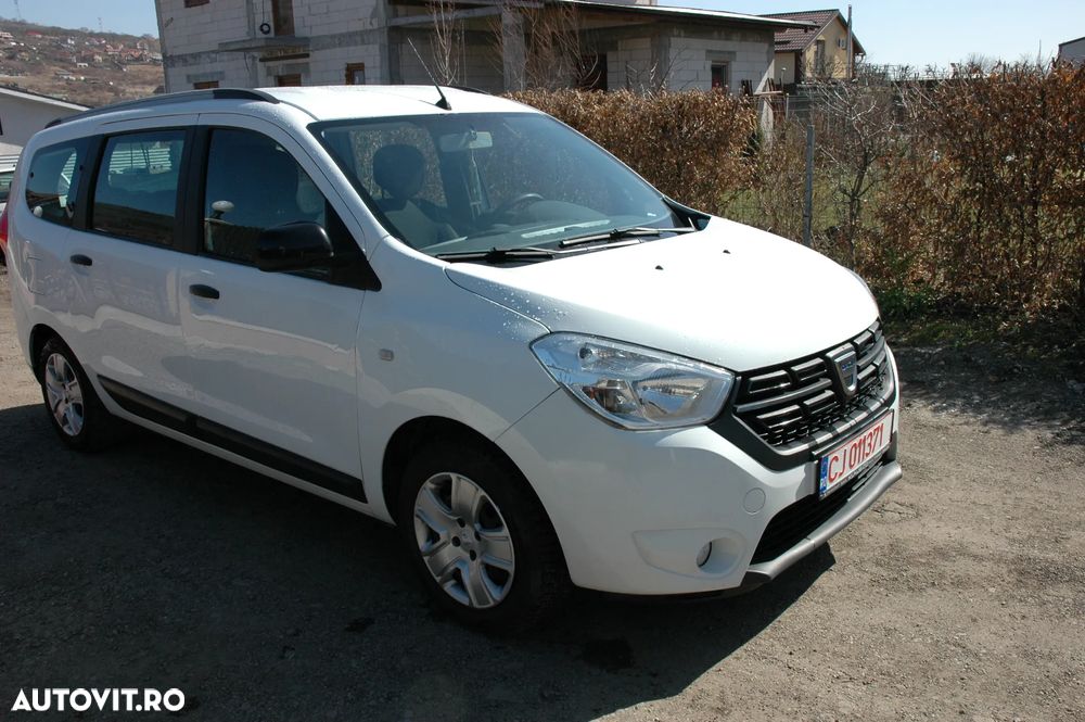 Dacia Lodgy 1.5 Blue dCi Laureate - 2