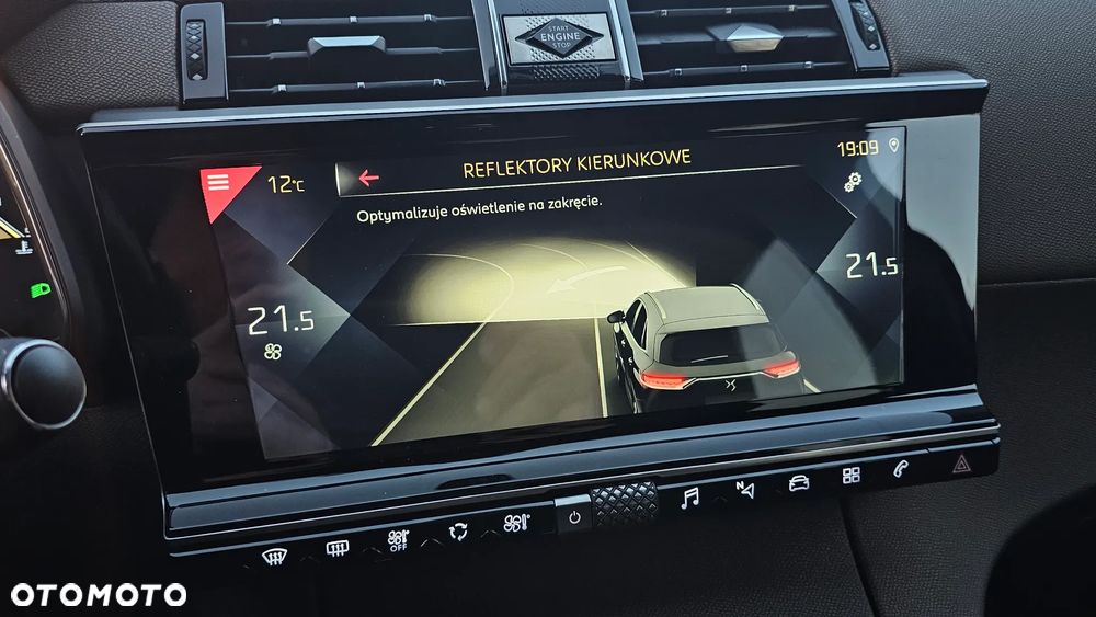 DS Automobiles DS 7 Crossback 1.6 PureTech Performance Line + - 30