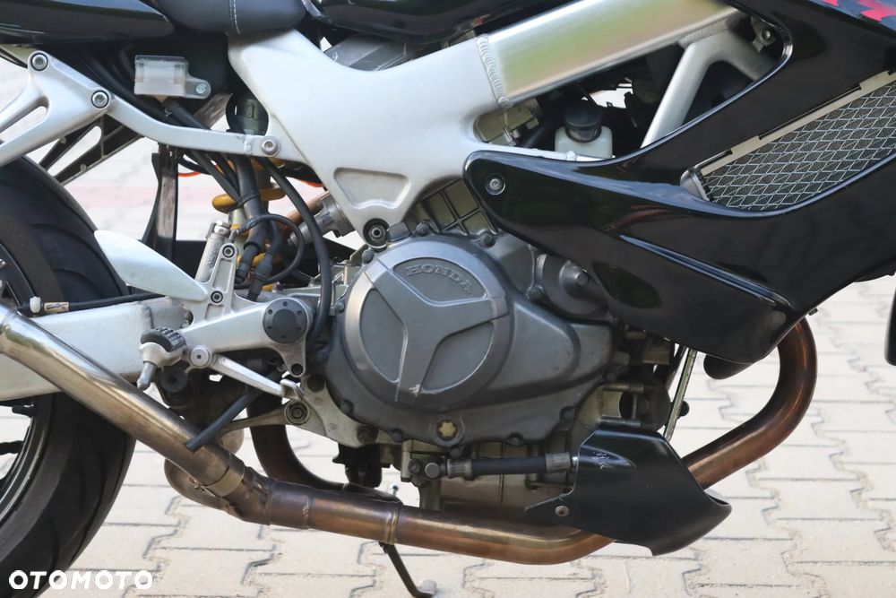 Honda VTR - 15