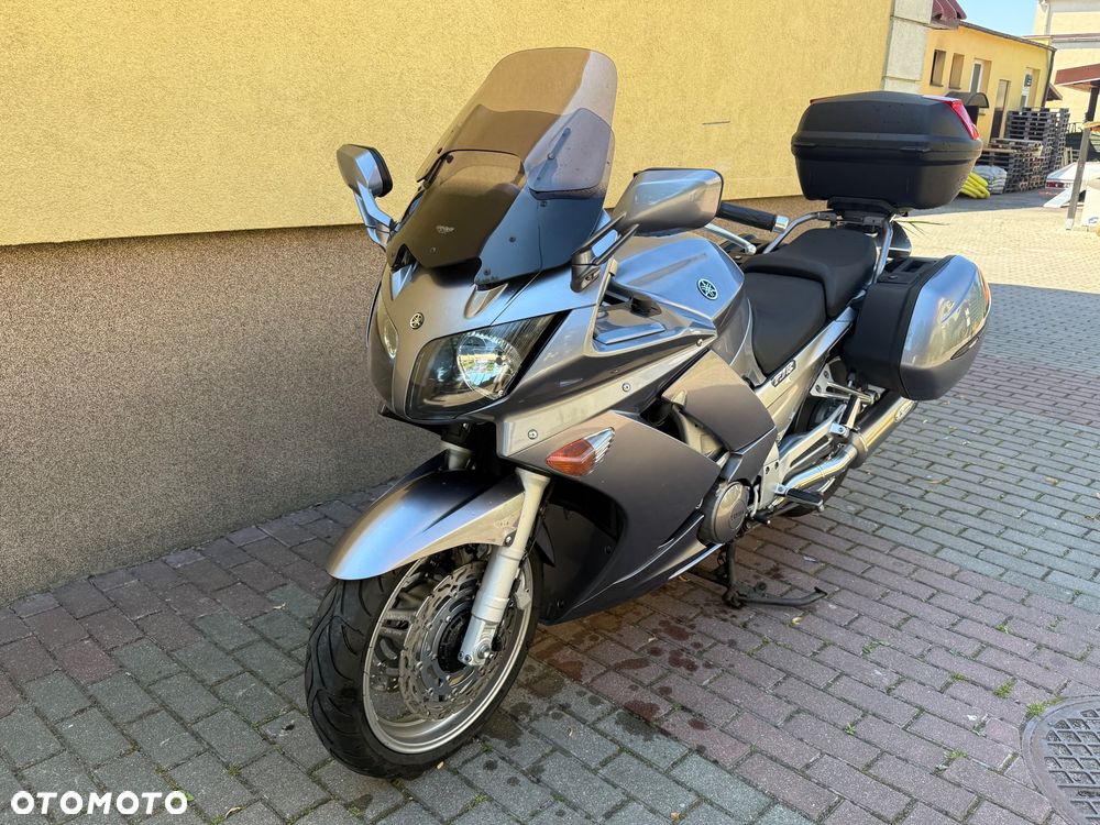 Yamaha FJR - 12