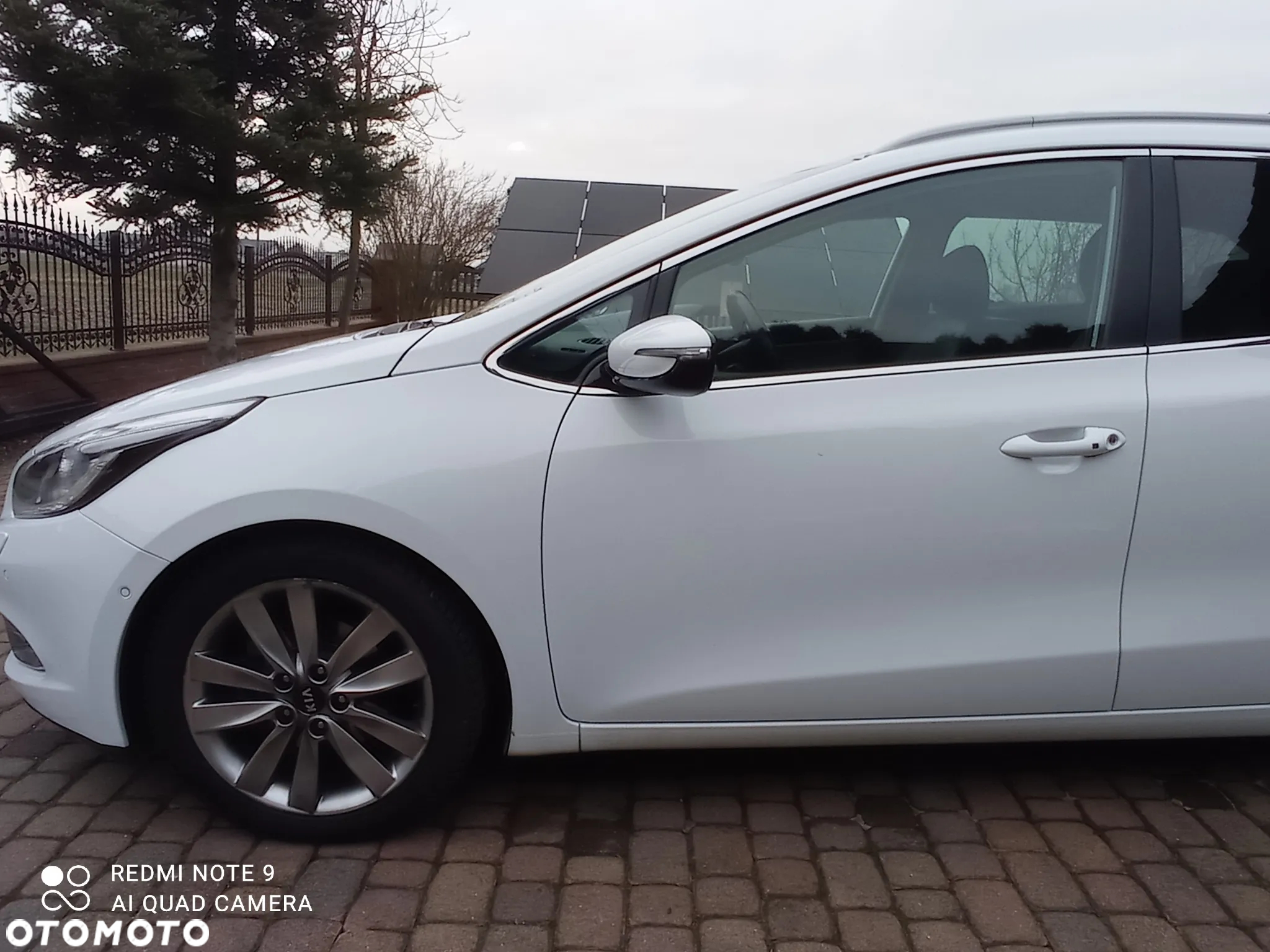 Kia Ceed Cee'd 1.6 GDI XL - 3