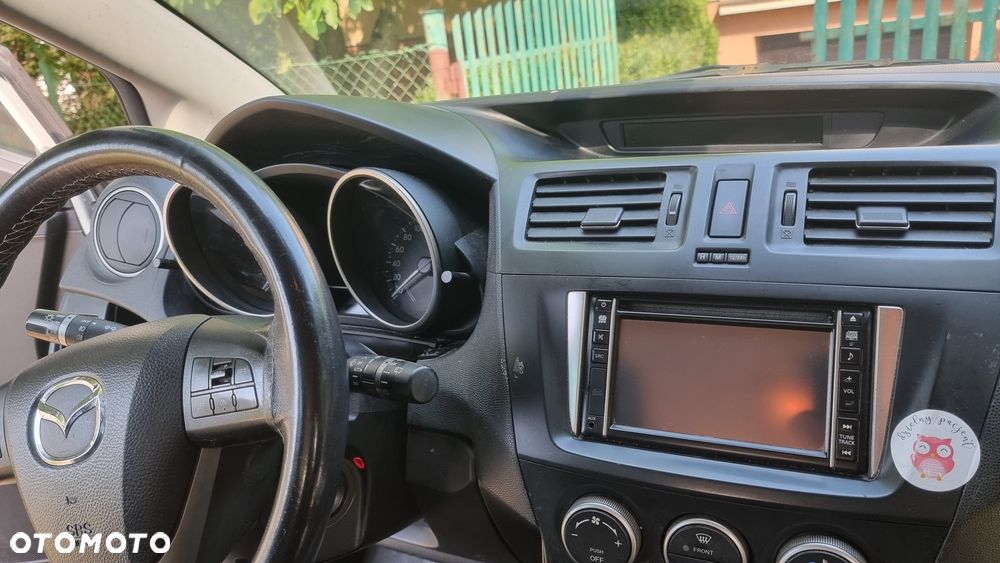 Mazda 5 - 6