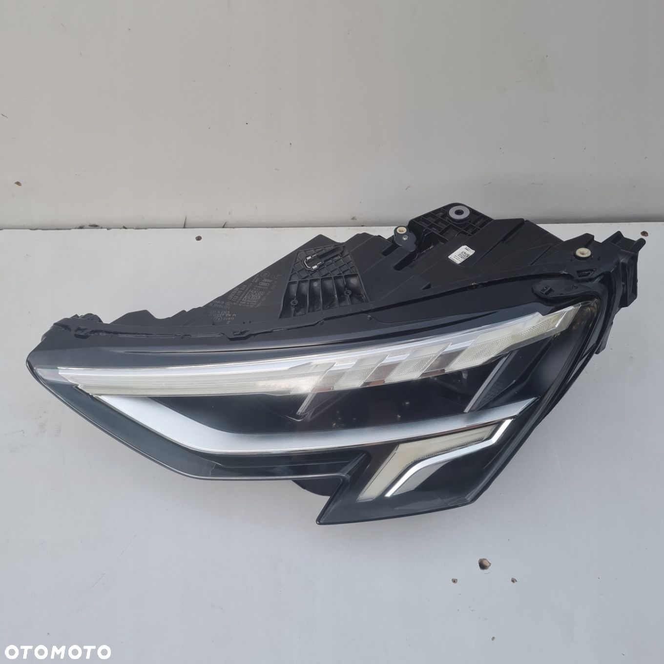 LAMPA PRZÓD LEWA AUDI A3 S3 8Y0 FULL LED - 2