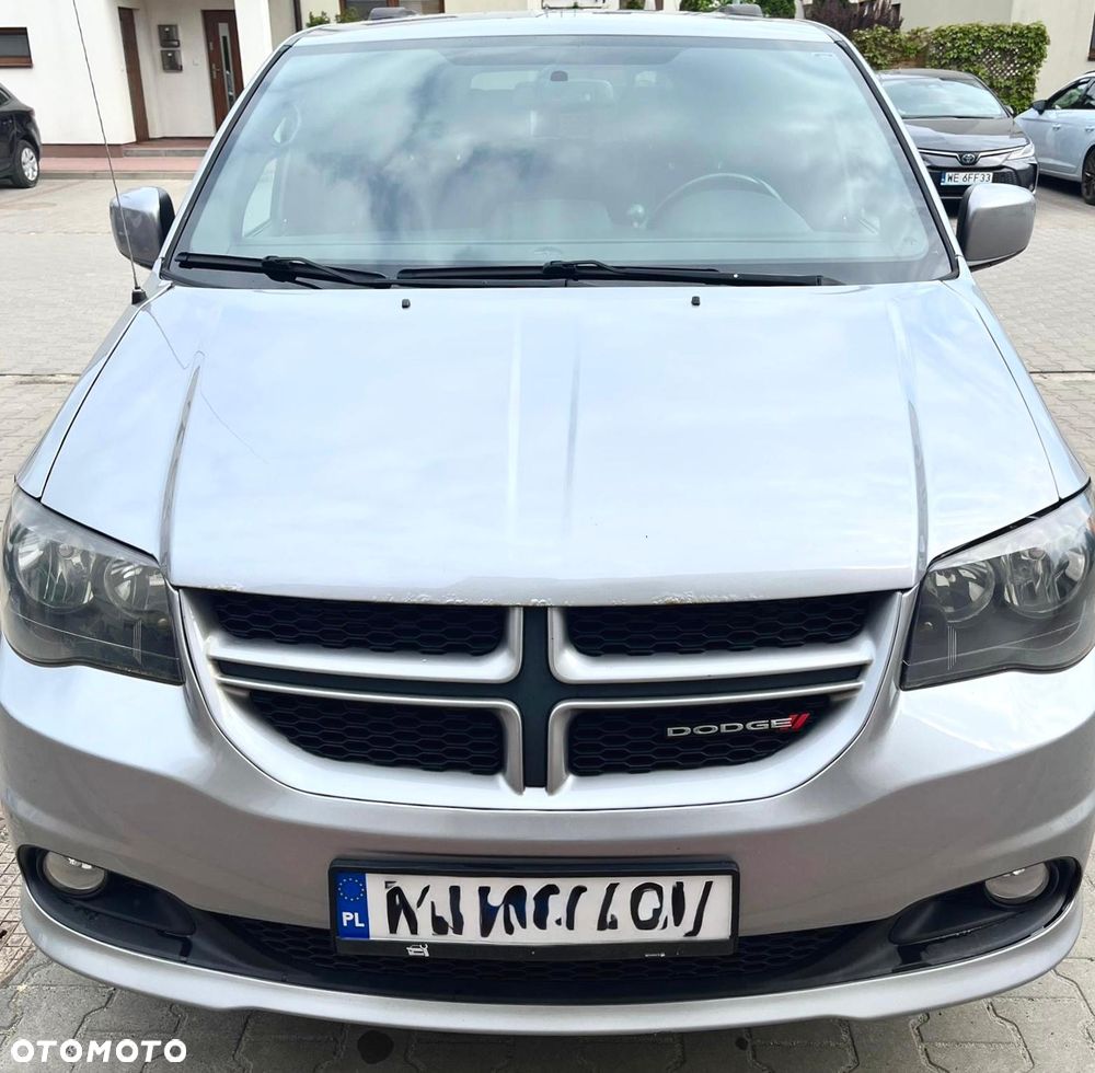 Dodge Grand Caravan 3.6 R/T - 2