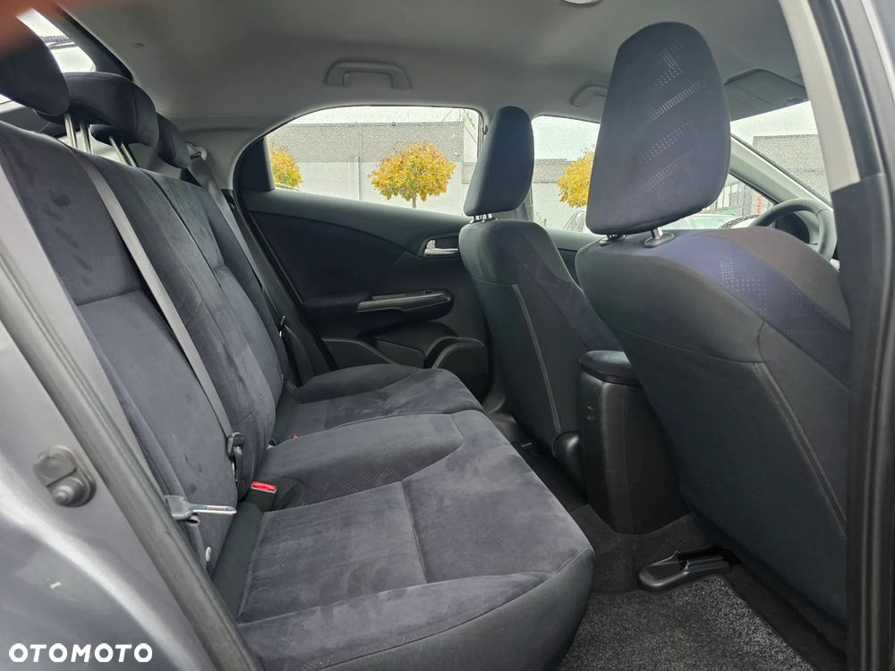 Honda Civic 1.4 i-VTEC Comfort - 12