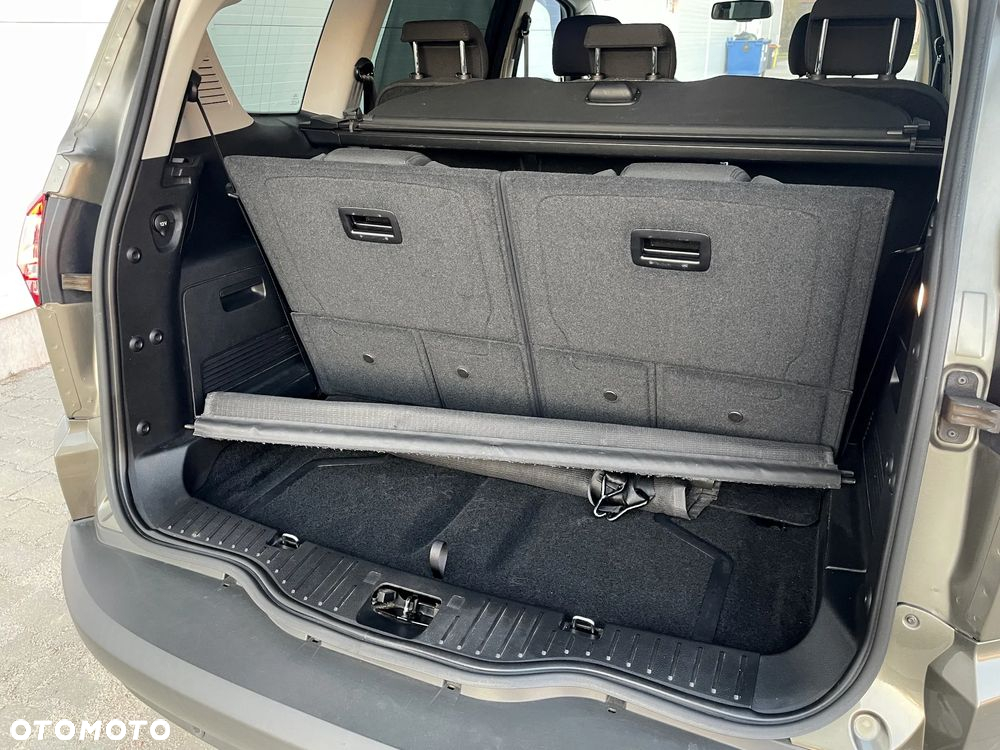 Ford S-Max 2.0 TDCi DPF Titanium - 39