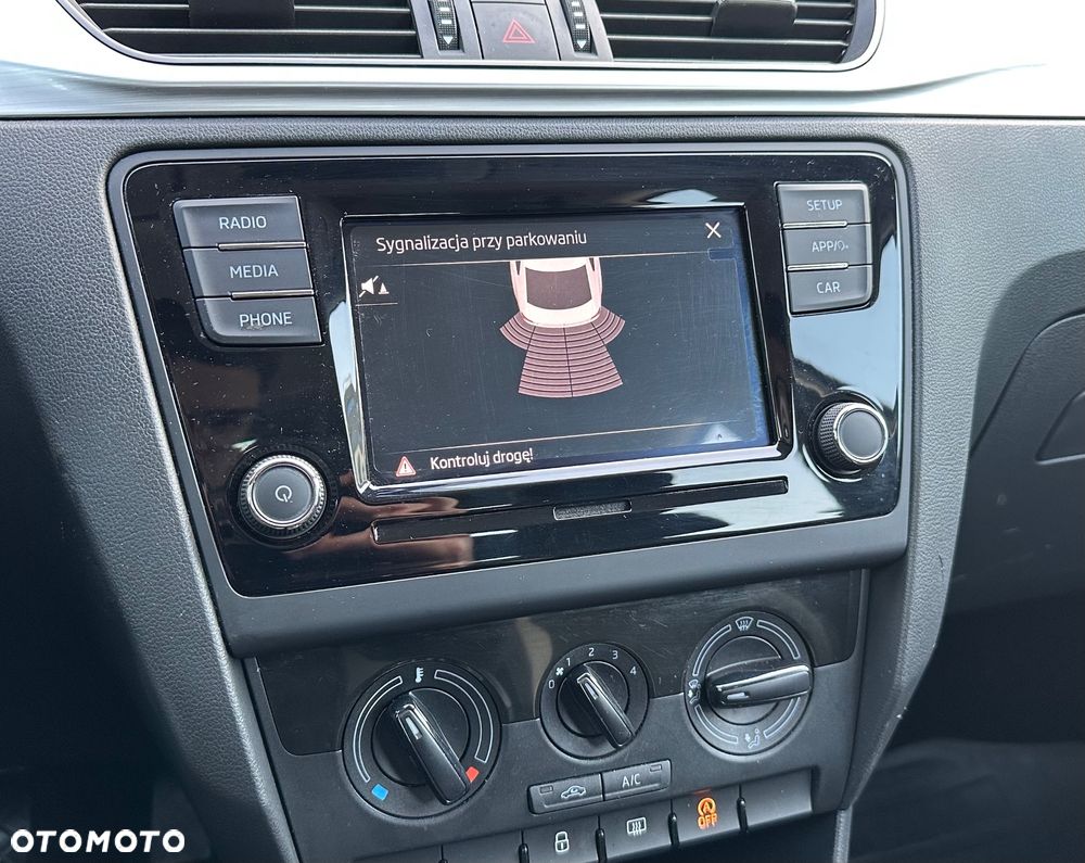 Skoda RAPID 1.0 TSI Ambition - 17