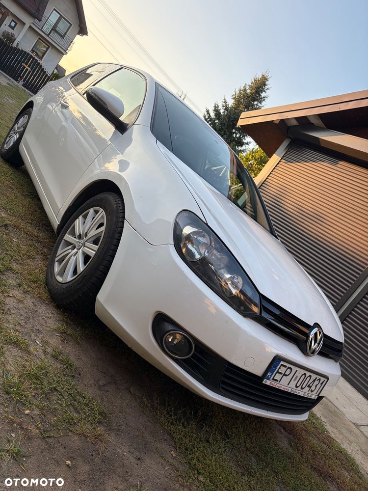 Volkswagen Golf 1.6 TDI DPF BlueMotion - 1