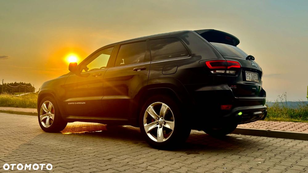 Jeep Grand Cherokee 6.4 V8 SRT8 EU6 - 8