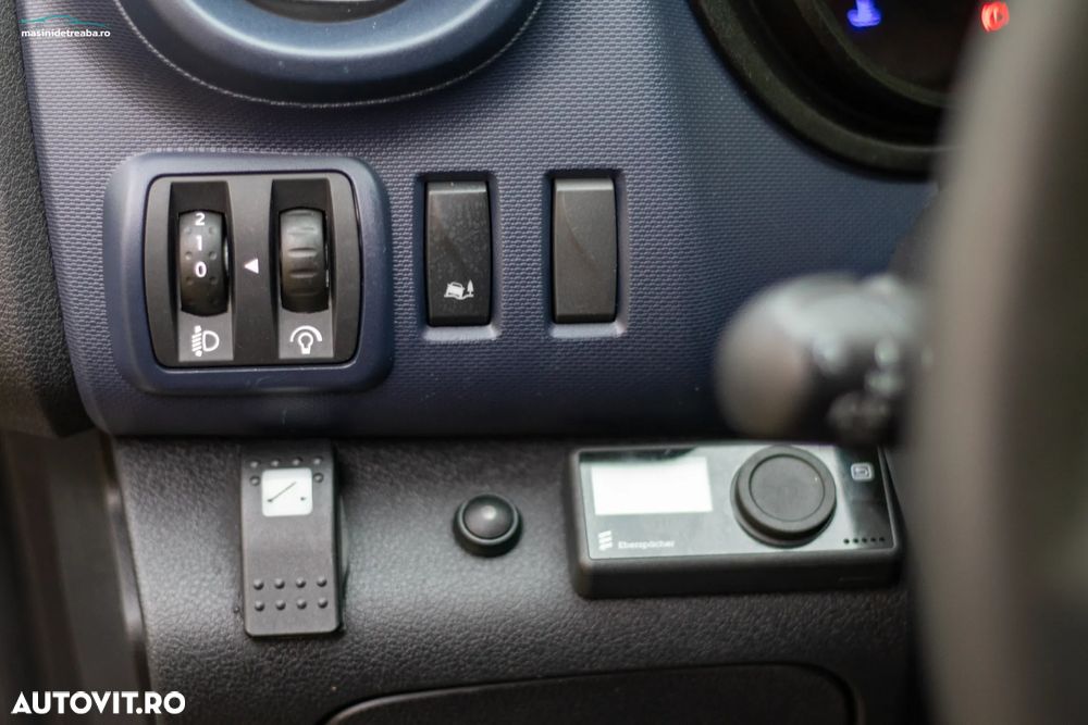 Opel Vivaro 1.6 TwinTurbo CDTI Combi L1H1 2.9 t Start/Stop - 11