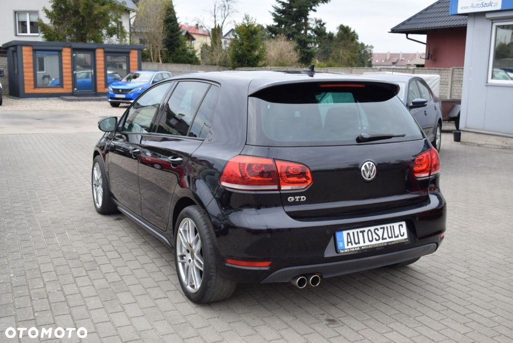Volkswagen Golf - 7