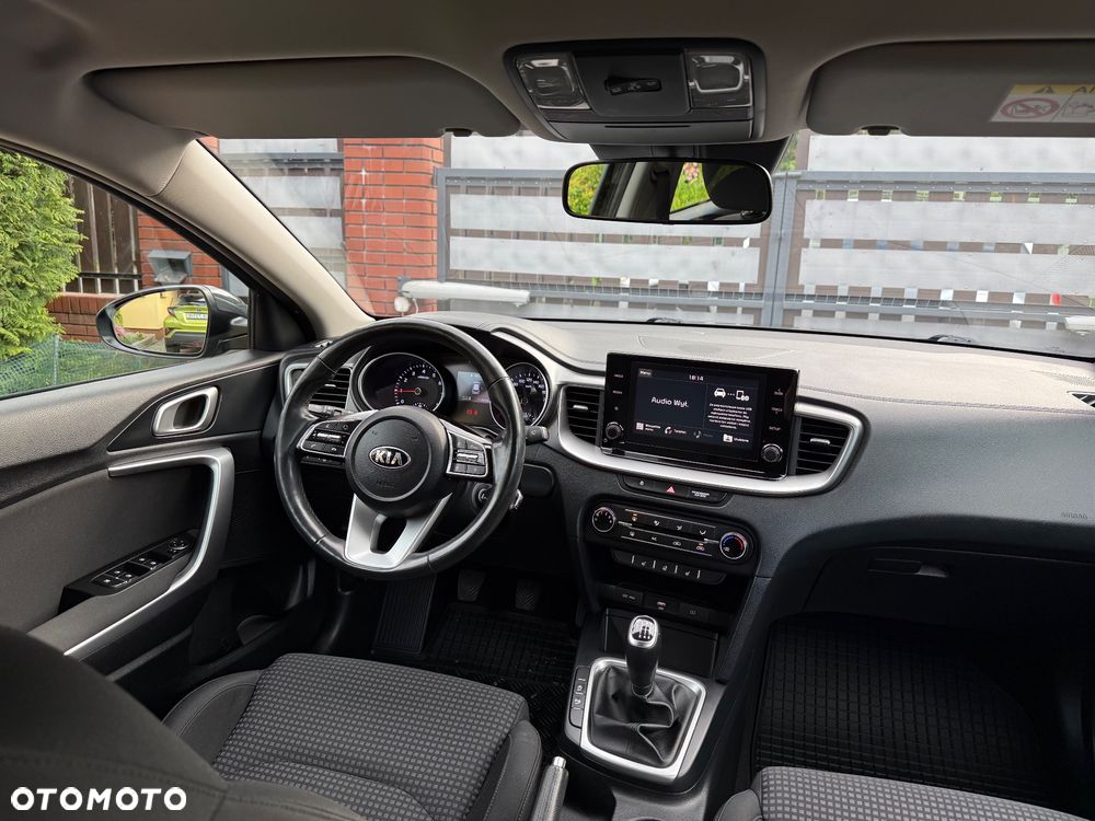 Kia Ceed 1.5 T-GDI Business Line - 8