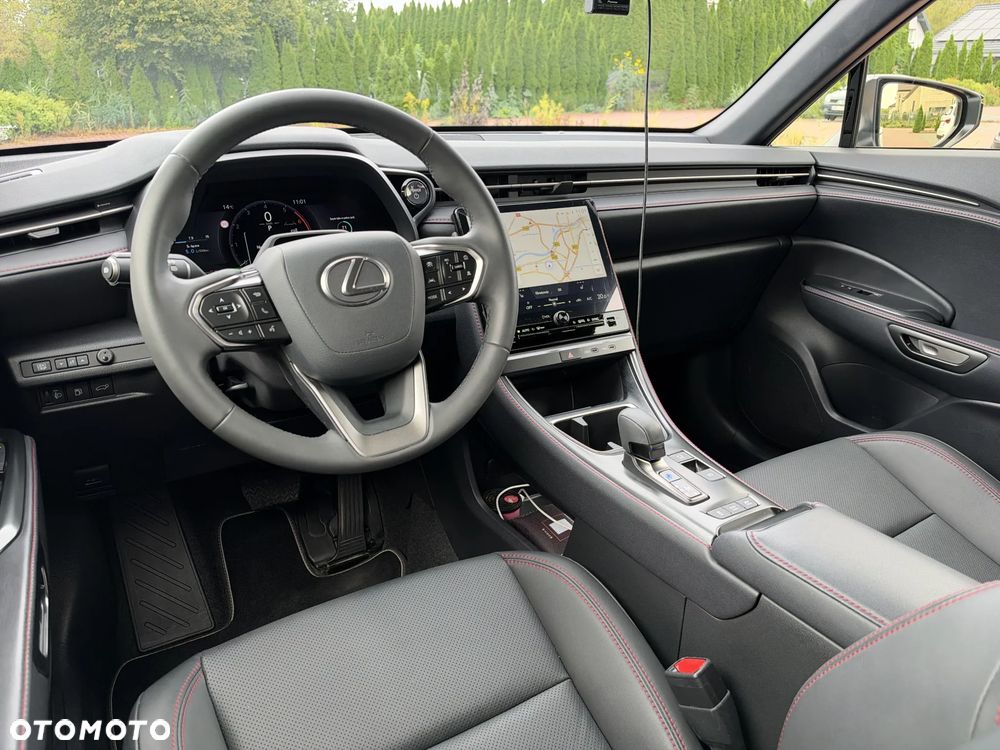 Lexus LBX 1.5 Hybrid Emotion - 13