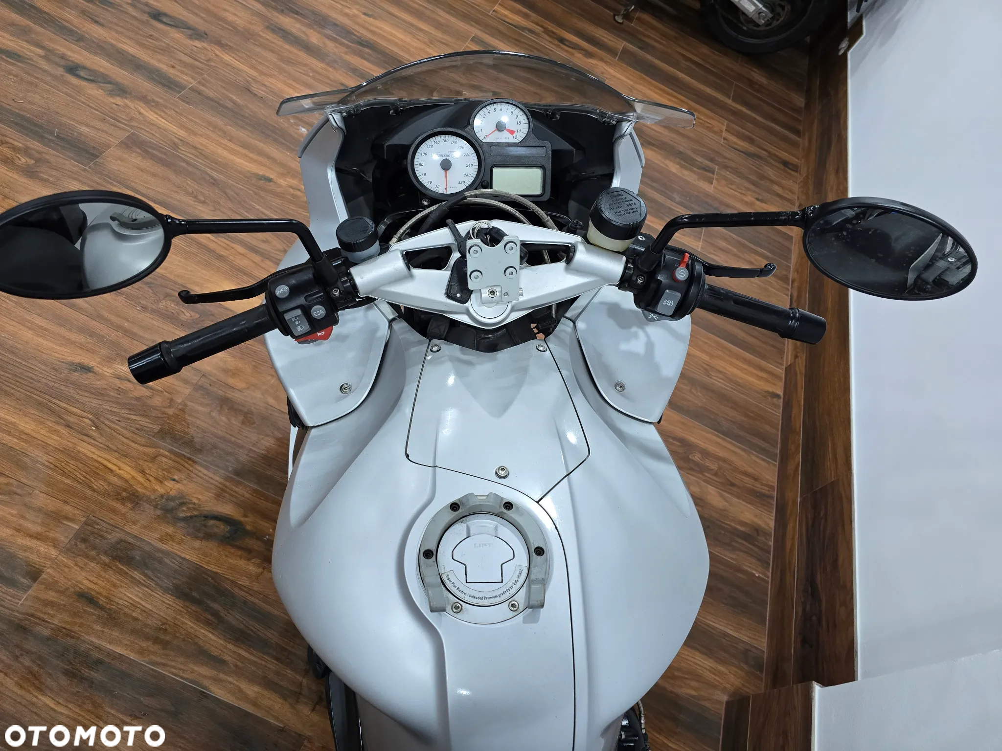 BMW K - 29