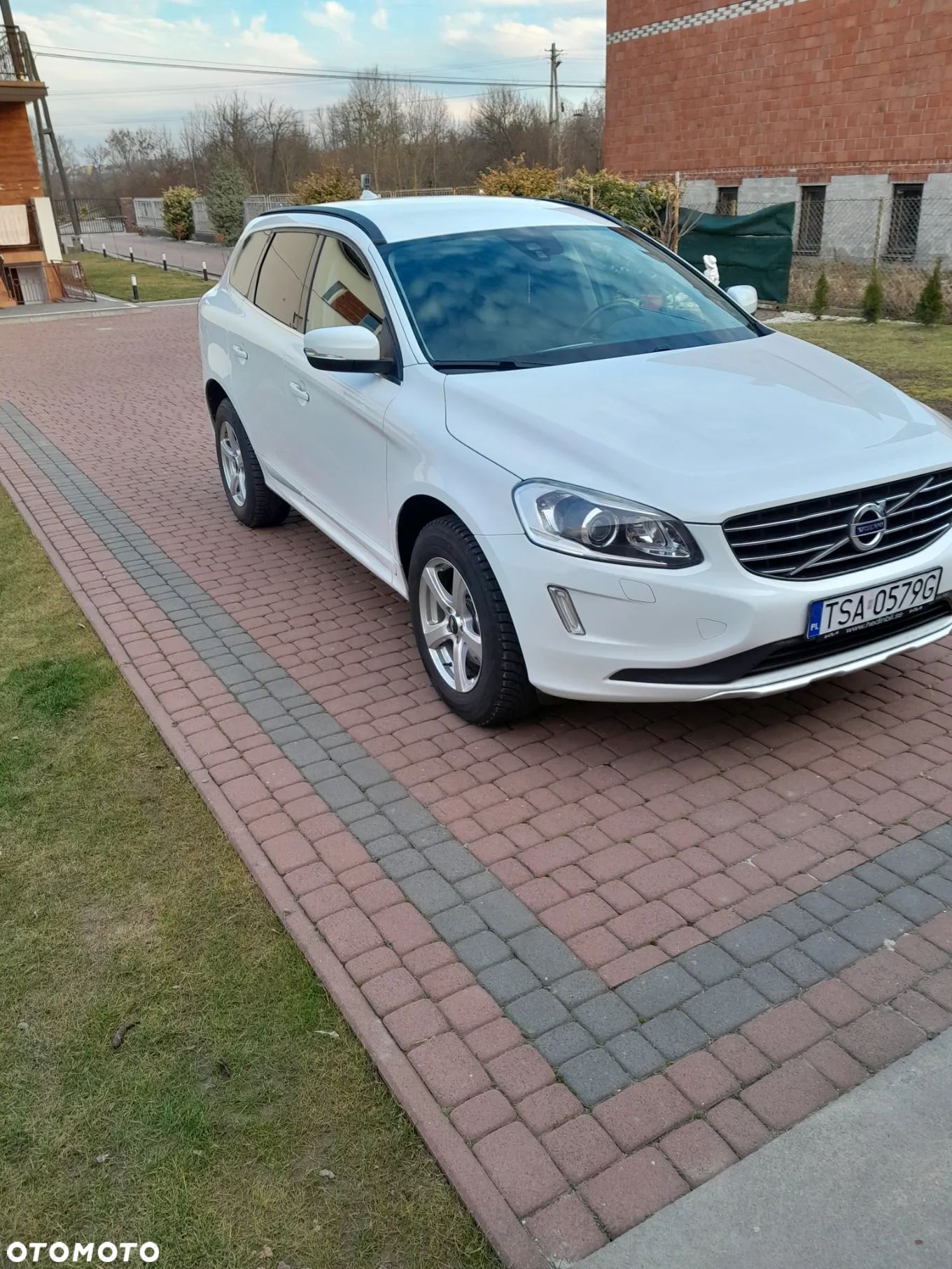 Volvo XC 60 D4 Summum - 1