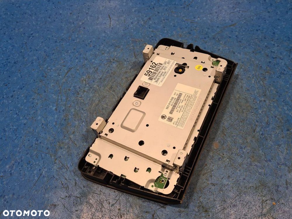 SKODA OCTAVIA III SCOUT KOMBI WYŚWIETLACZ RADIA / GPS 5E0919606 - 9