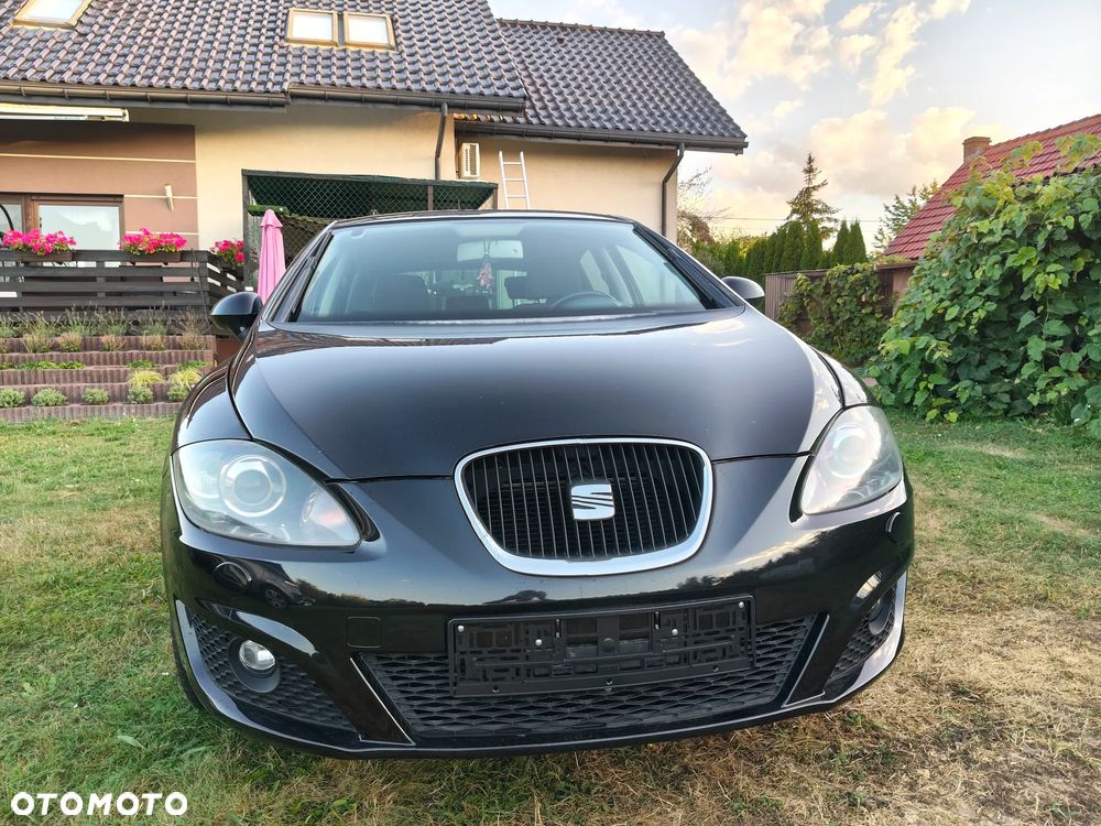 Seat Leon 2012 photo 3