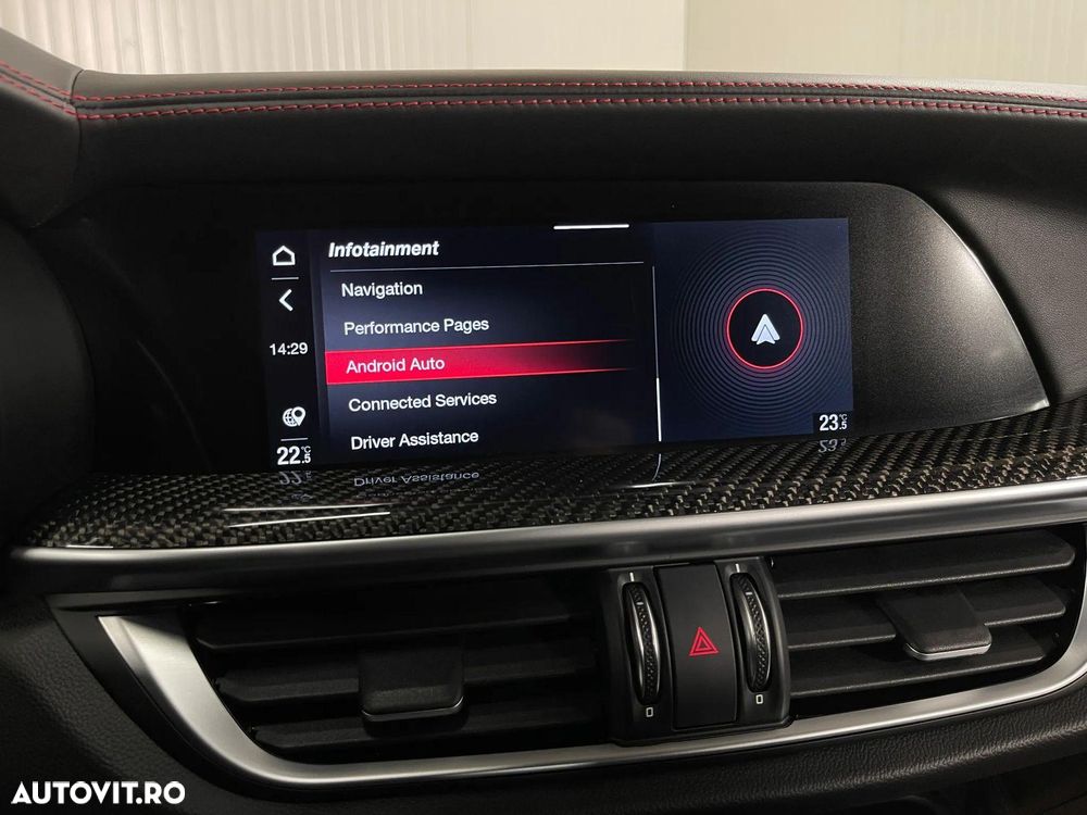 Alfa Romeo Stelvio 2.9 V6 Turbo AWD AT8 Quadrifoglio - 21