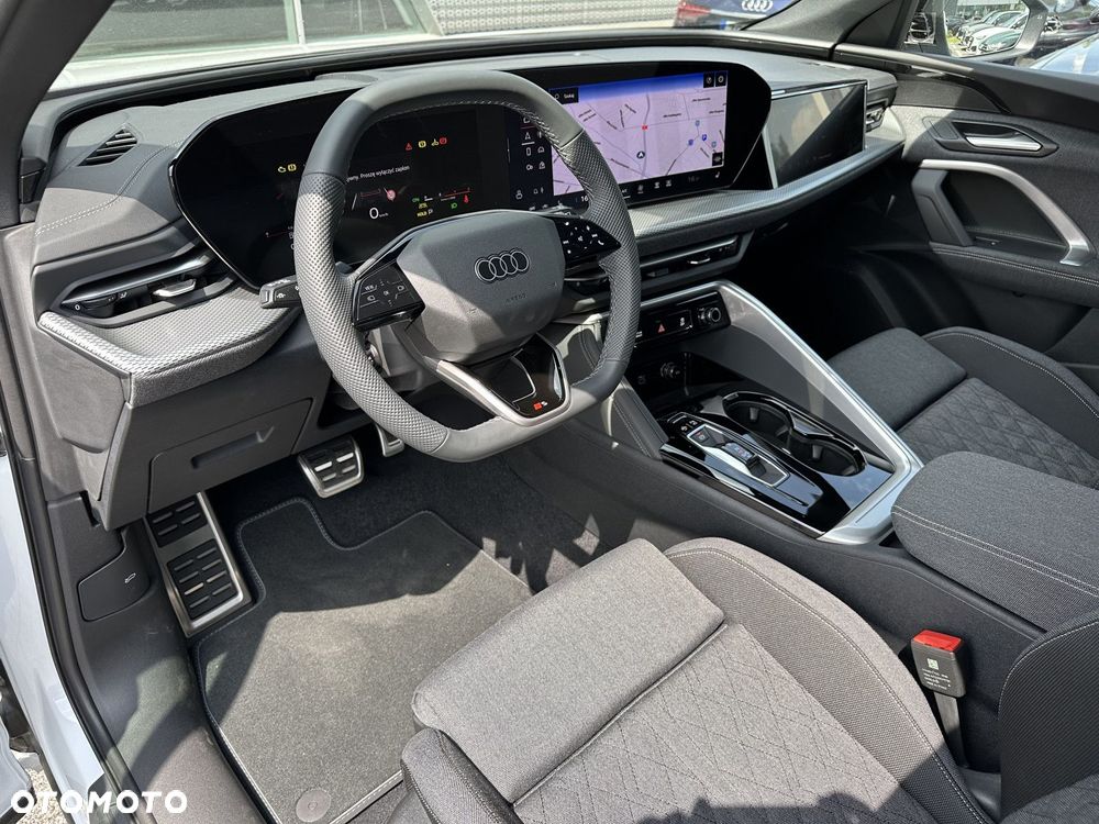 Audi Q5 Sportback - 12