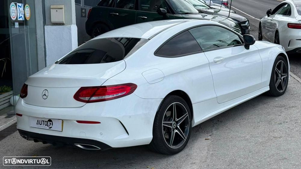Mercedes-Benz C 250 — fotografia 3