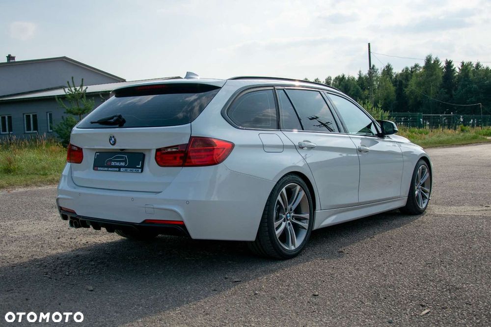 BMW Seria 3 325d M Sport - 13