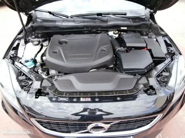 Volvo V40 2.0 D2 R-Design - 42