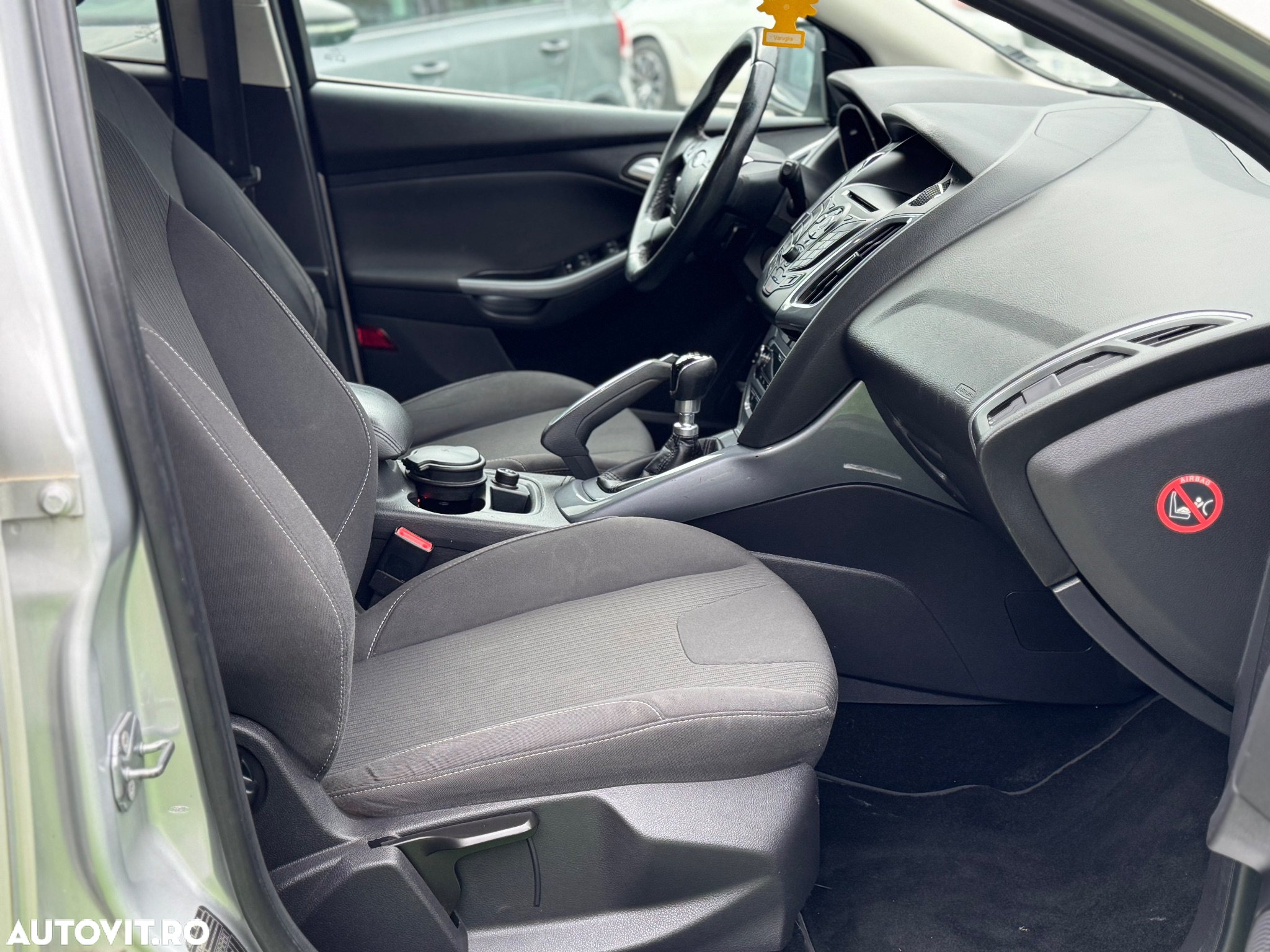 Ford Focus - 7