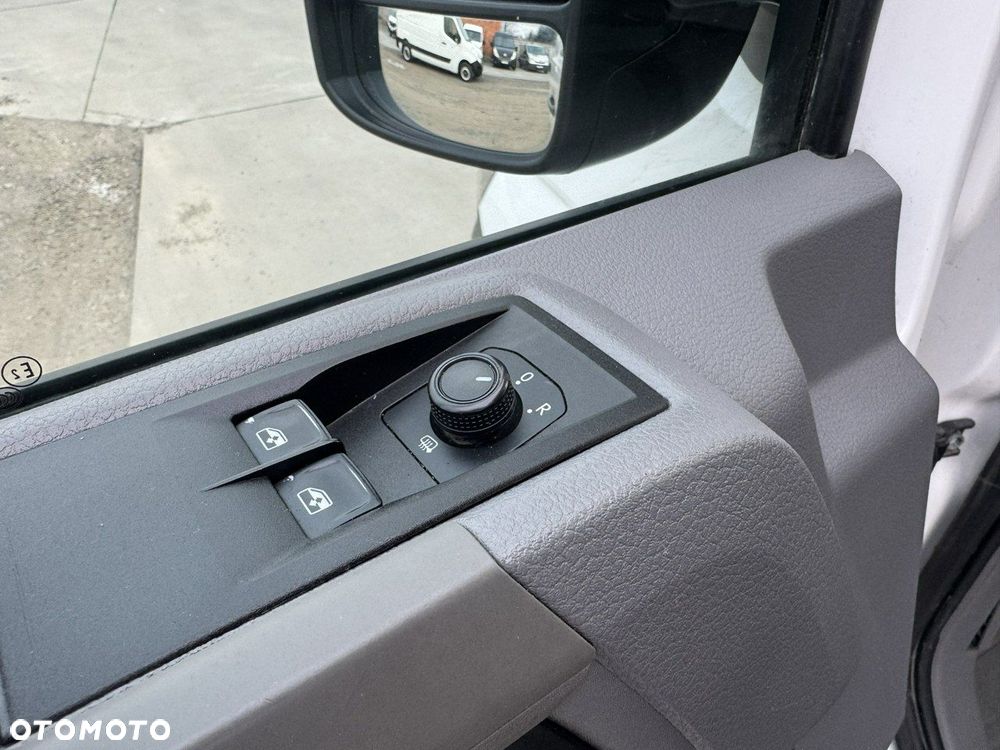 Volkswagen Crafter - 14