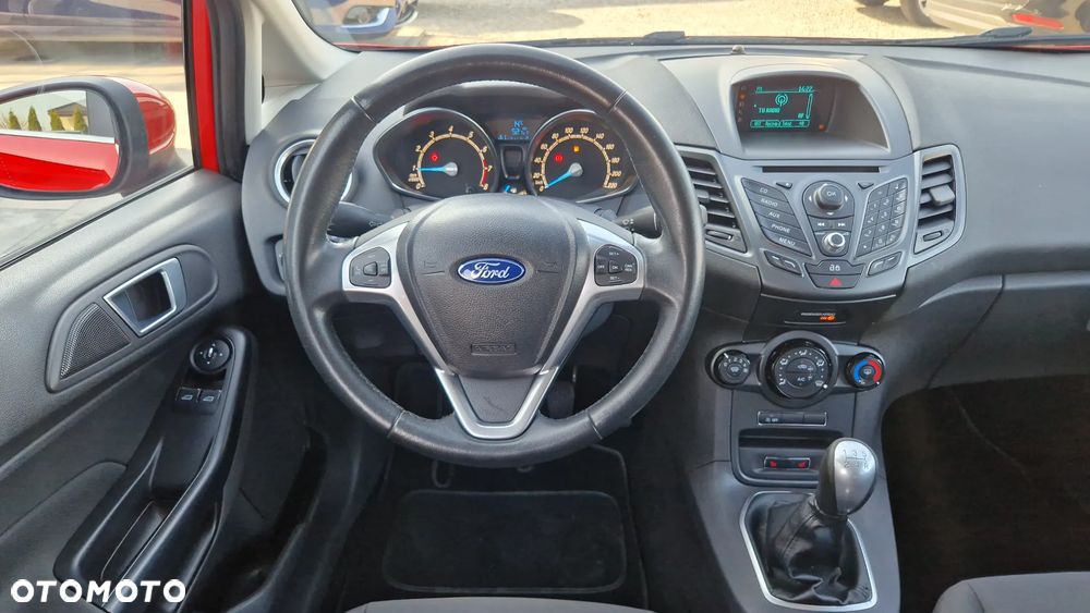 Ford Fiesta 1.0 EcoBoost Titanium - 9