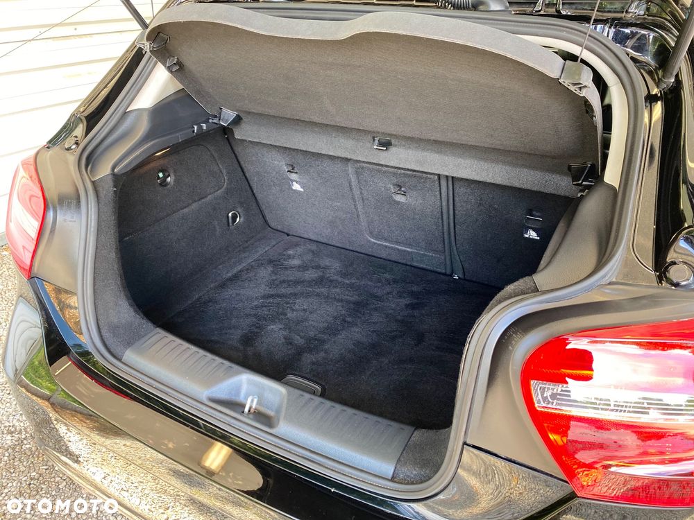 Mercedes-Benz Klasa A 180 (BlueEFFICIENCY) Style - 6