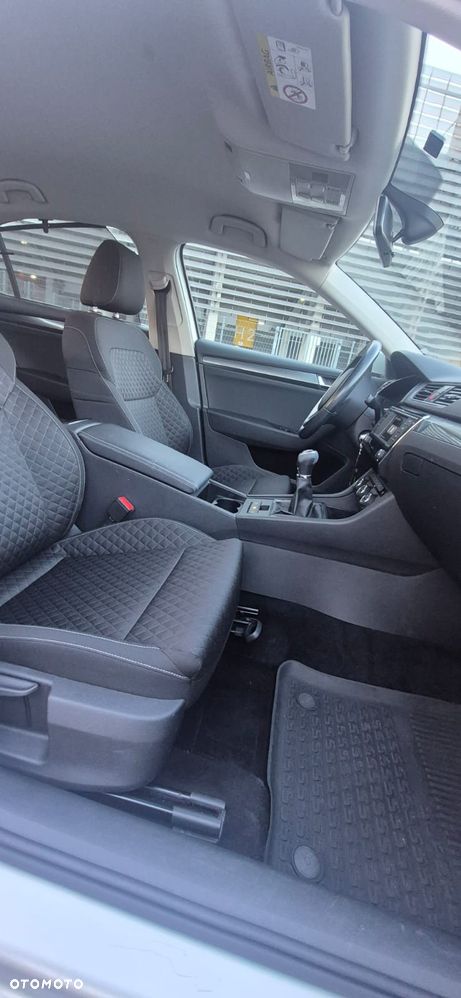 Skoda Superb 1.4 TSI ACTive - 17
