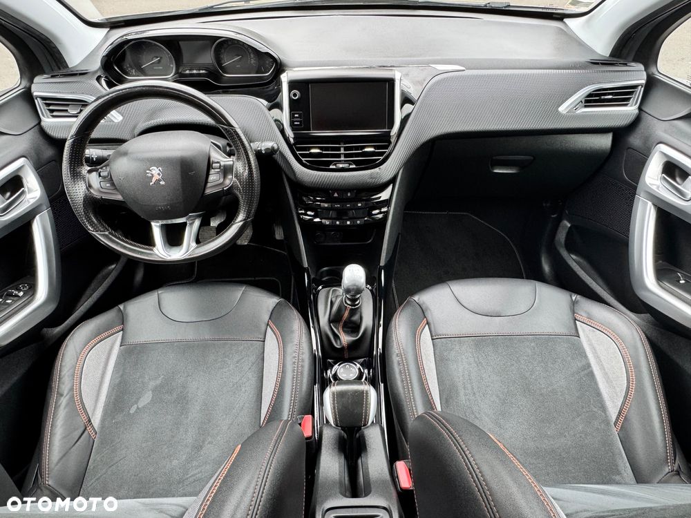 Peugeot 2008 - 22