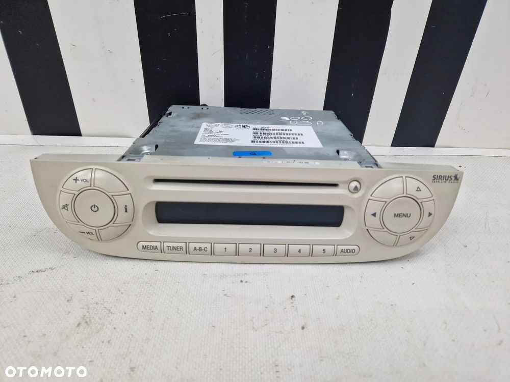 Radio Fiat 500 USA - 1