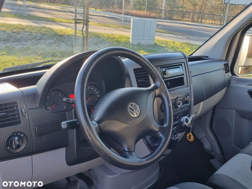 Volkswagen Crafter - 13