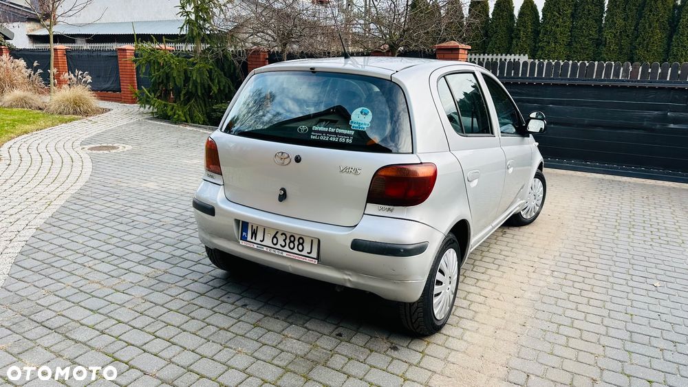 Toyota Yaris - 6