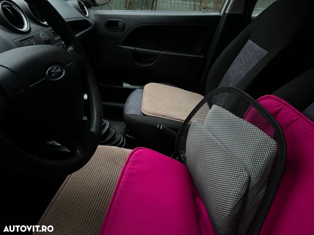 Ford Fiesta 1.4TDCI Ghia - 5