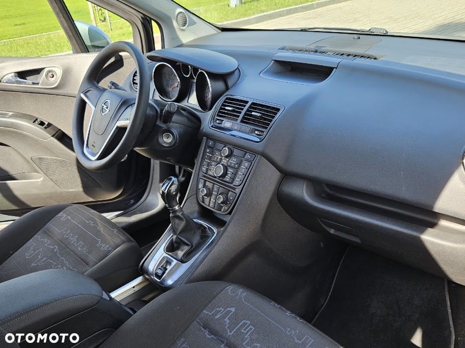 Opel Meriva 1.4 T Essentia - 11