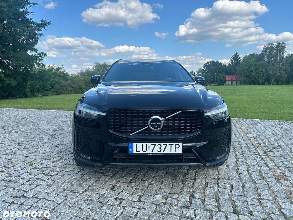 Volvo XC 60 B6 B AWD R-Design - 3