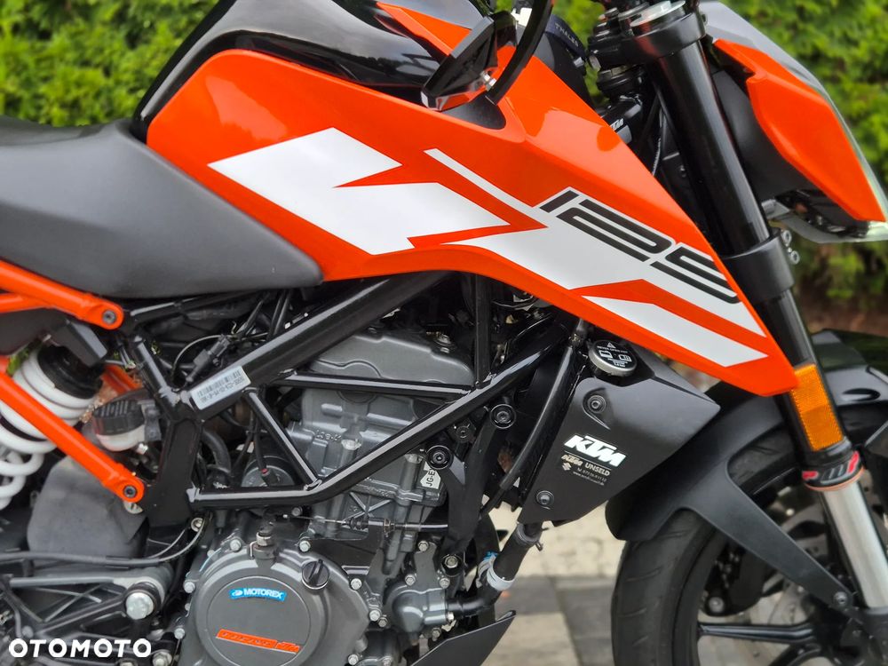 KTM Duke 125 - 8