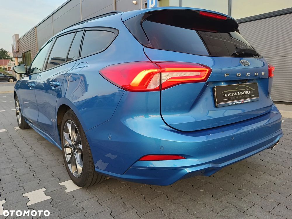 Ford Focus 1.0 EcoBoost mHEV ST-Line - 5