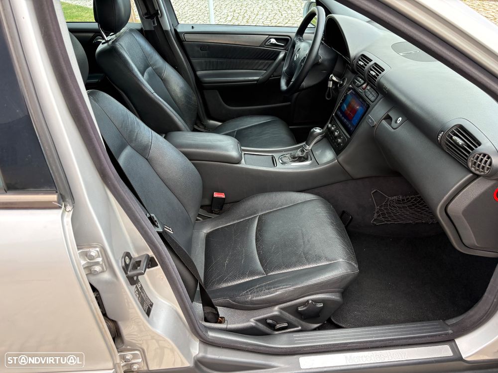 Mercedes-Benz C 270 - 25